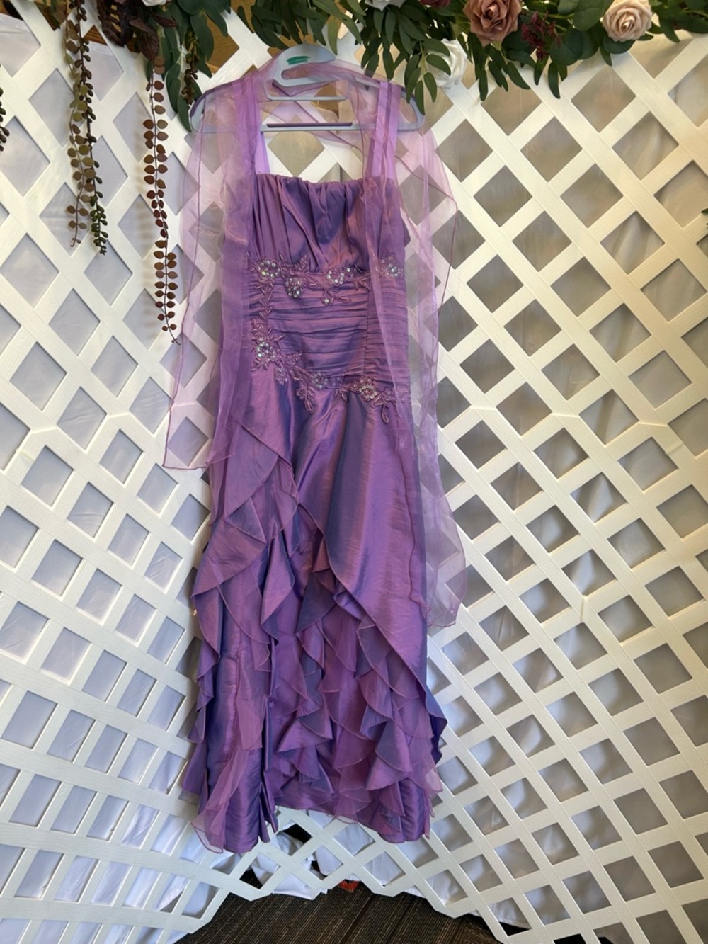 Cherlone Size 18 Lavender Formal Dress Shawl Sequin Prom Wedding Guest Gown